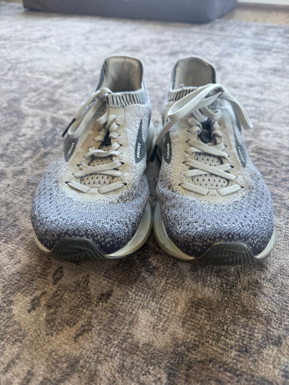 Brooks  Knit Sneakers in Gray and White